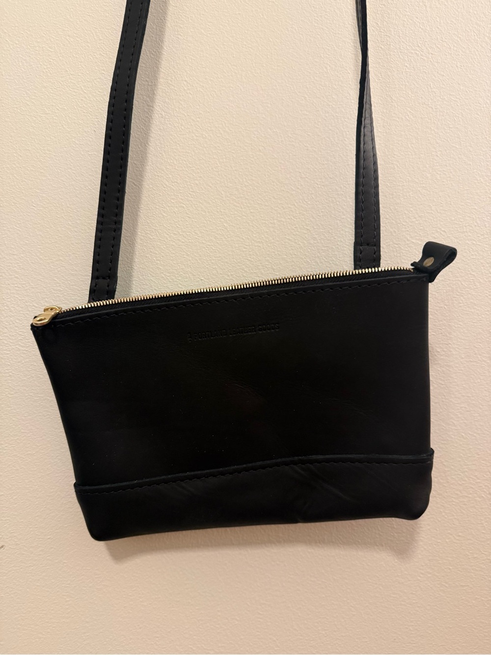 Portland Leather Black Leather Crossbody Bag